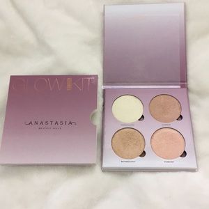 Anastasia Beverly Hills Glow Kit